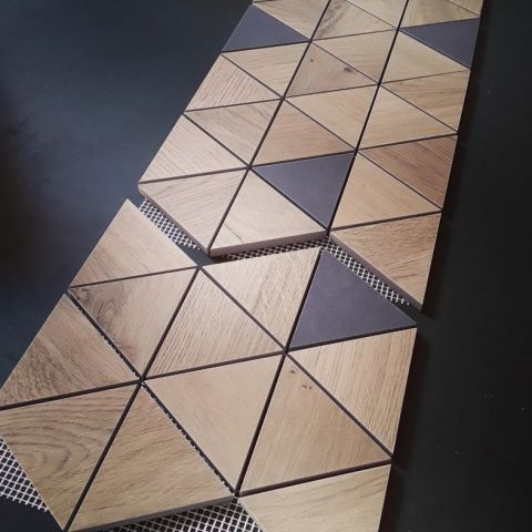 Wasserstrahltechnik Fliesen individuell geschnitten